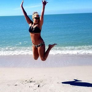 Meet your Posher, Sharon